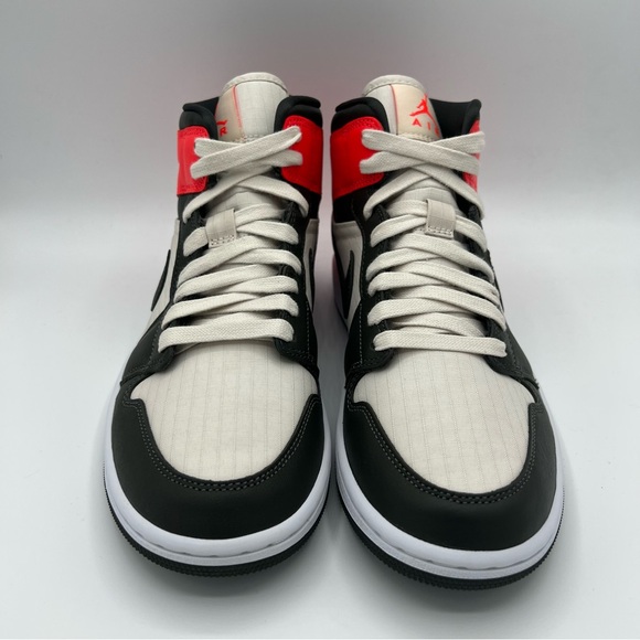 NWB Air Jordan 1 Mid SE Light Orewood Brown/ Newsprint Sneakers - Picture 4 of 8